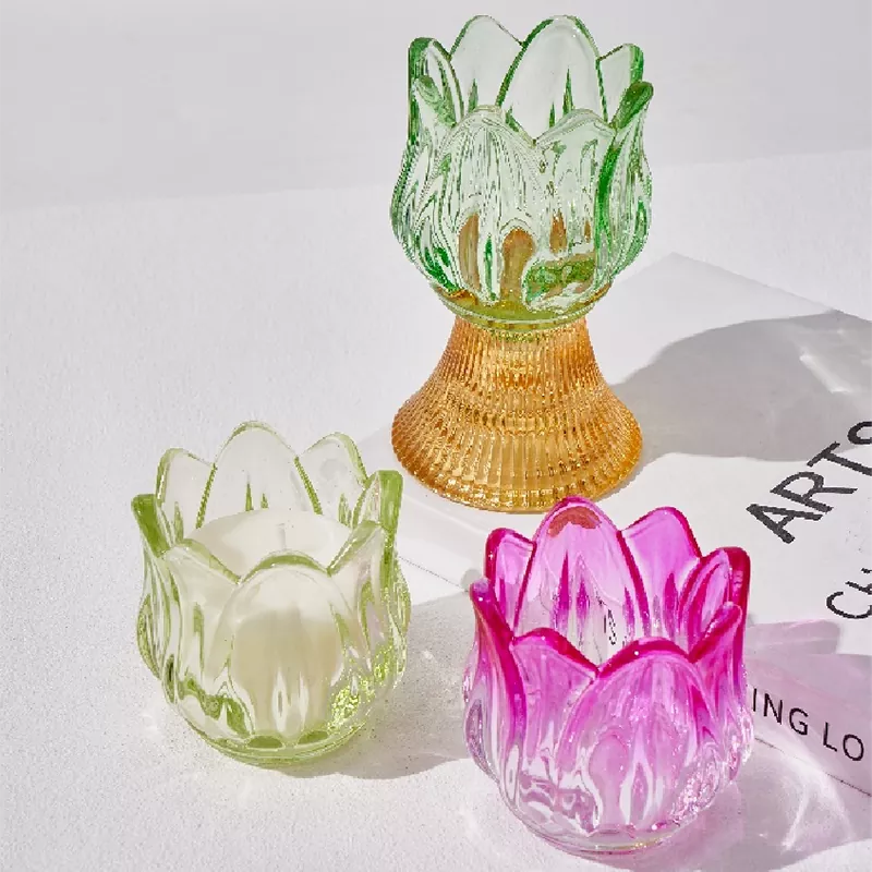 ရောင်စုံ Merveilles Florales Glass ဆီမီးခုံ